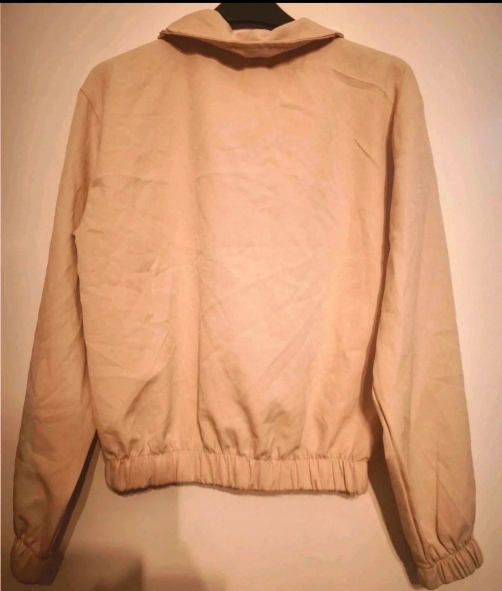 Chaqueta ligera beige – photo 3